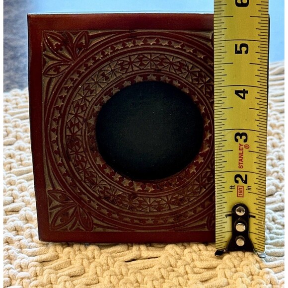 Set Of 2 Carved Mandala Style Square Picture frame ornate raised Circle Glass - Picture 4 of 6